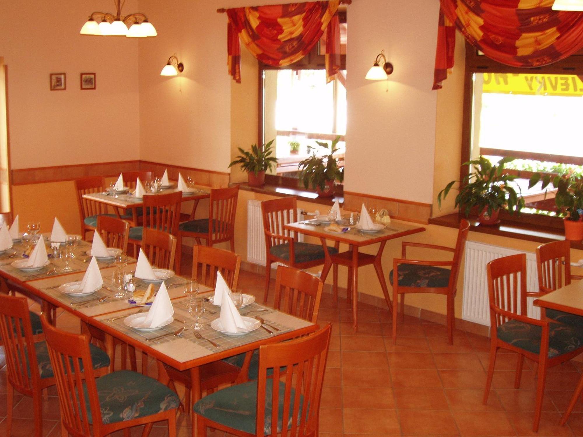 Hotel Altenberg Stare Hory Ngoại thất bức ảnh